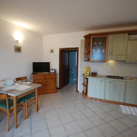 Angelica 3 - Theater Apartment Tignale